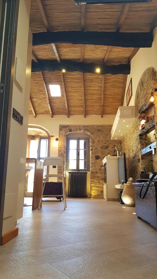 Appartement Casa Al-Ma à Pietrabruna Extérieur photo